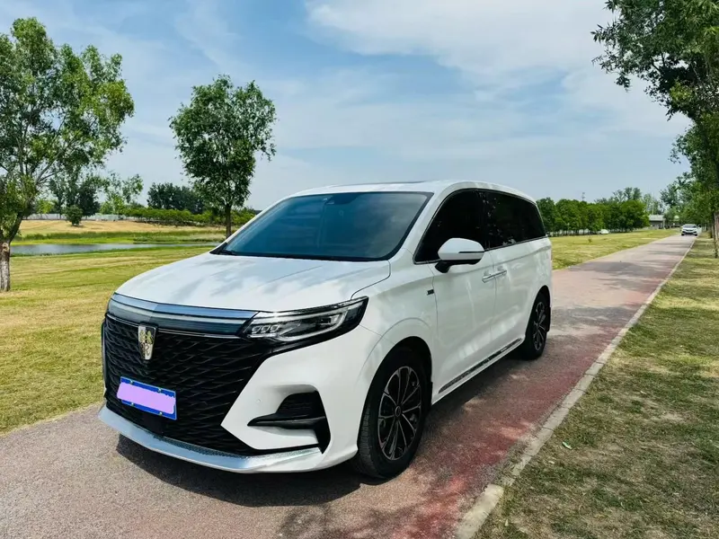 Roewe iMAX8, 2021
