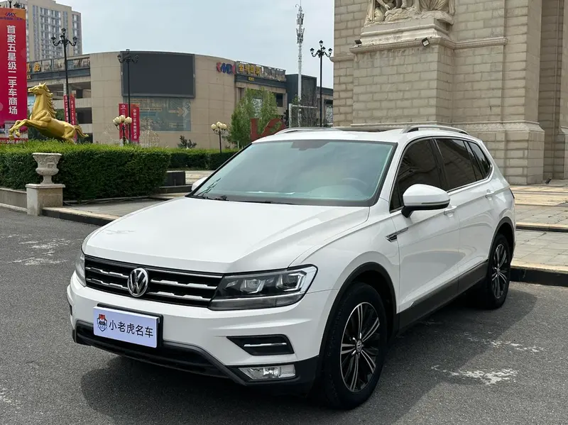 Volkswagen Tiguan L, 2020