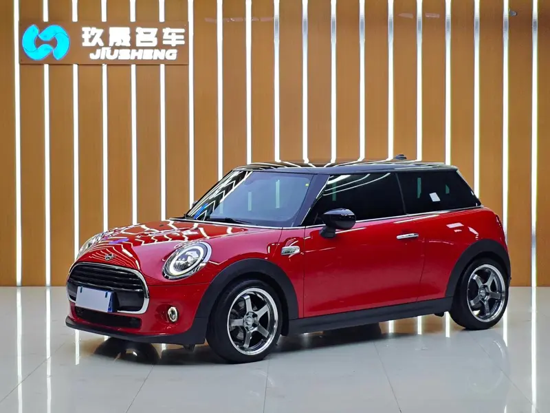MINI MINI, 2018
