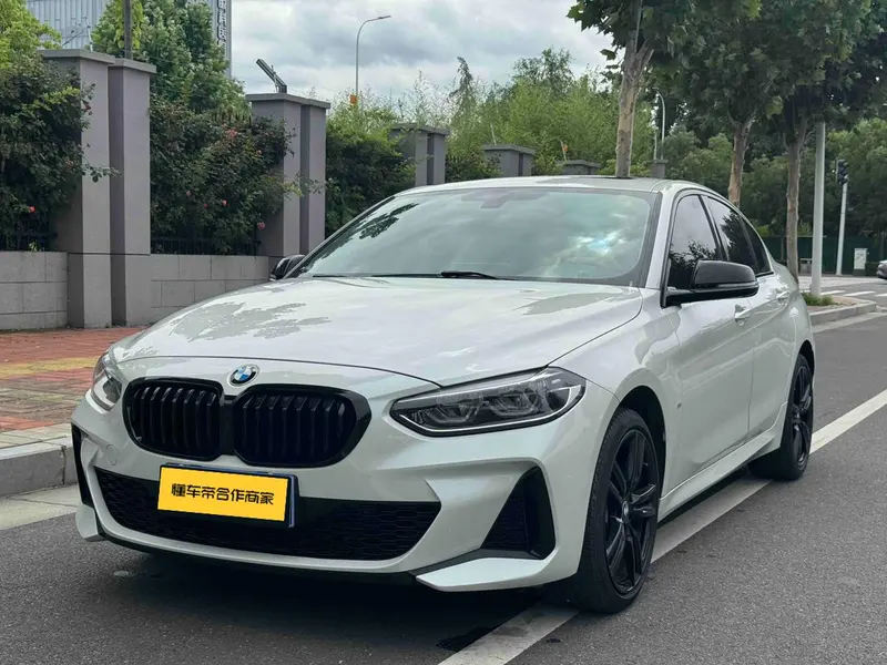 BMW 1-Series, 2023