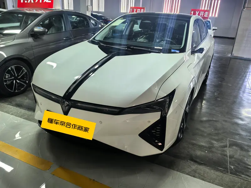 Lingxi L, 2025