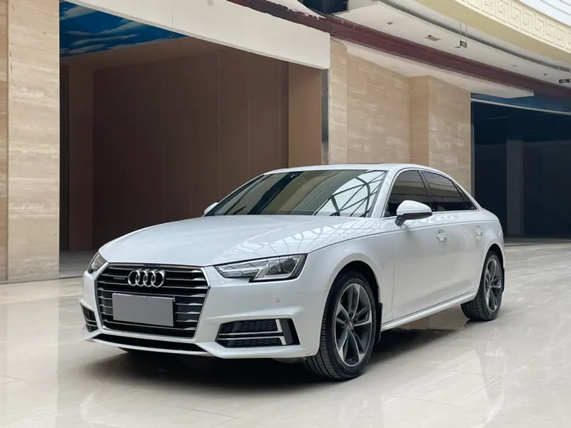 Audi A4L, 2019