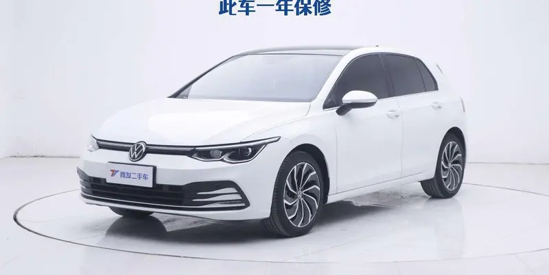 Volkswagen Golf, 2021