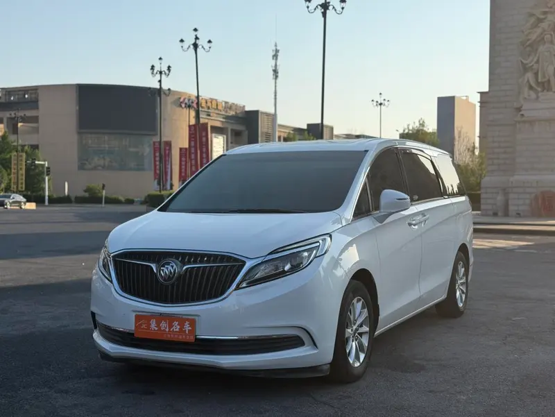 Buick GL8, 2018