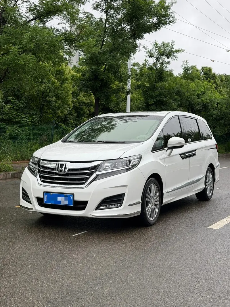 Honda Elysion, 2016