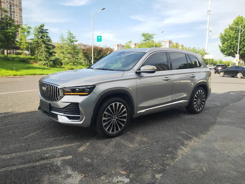 Geely Xingyue L, 2025