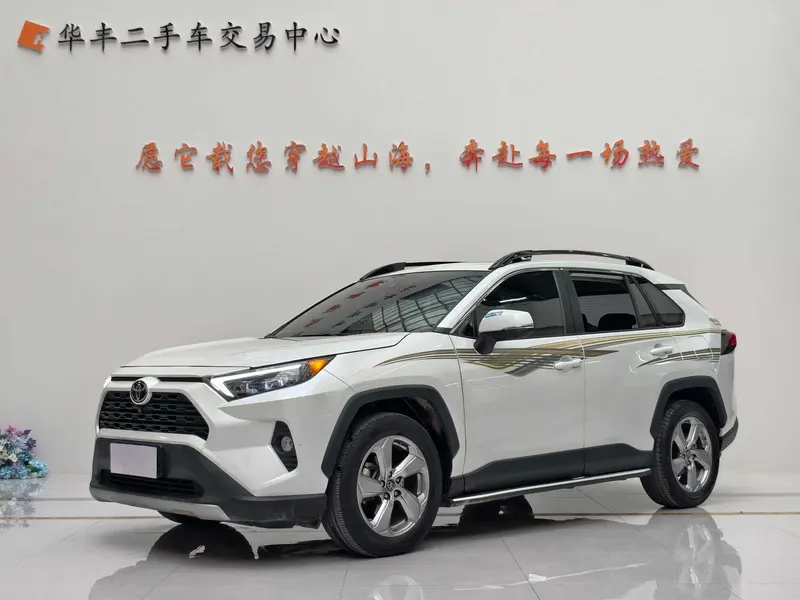 Toyota RAV4, 2021