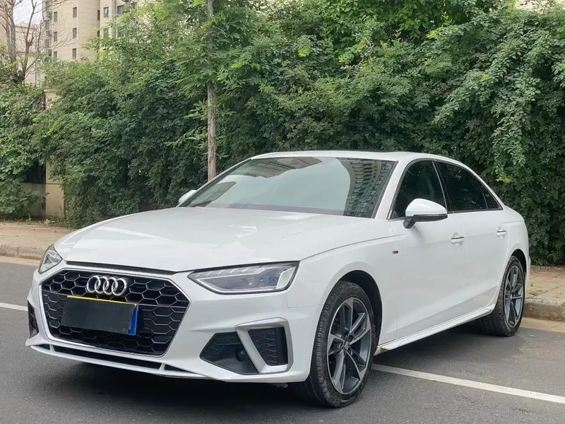 Audi A4L, 2020