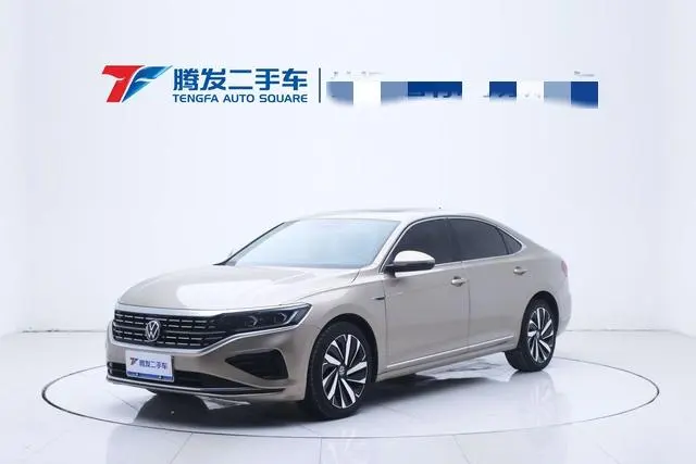 Volkswagen Passat, 2022