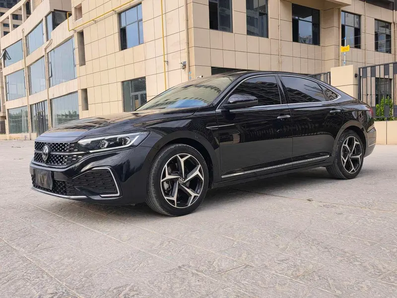 Volkswagen Passat, 2024