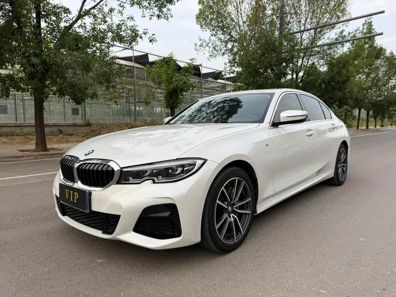 BMW 3-Series, 2021