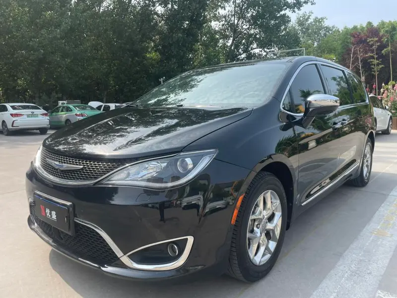 Chrysler Grand Voyager (Import), 2017