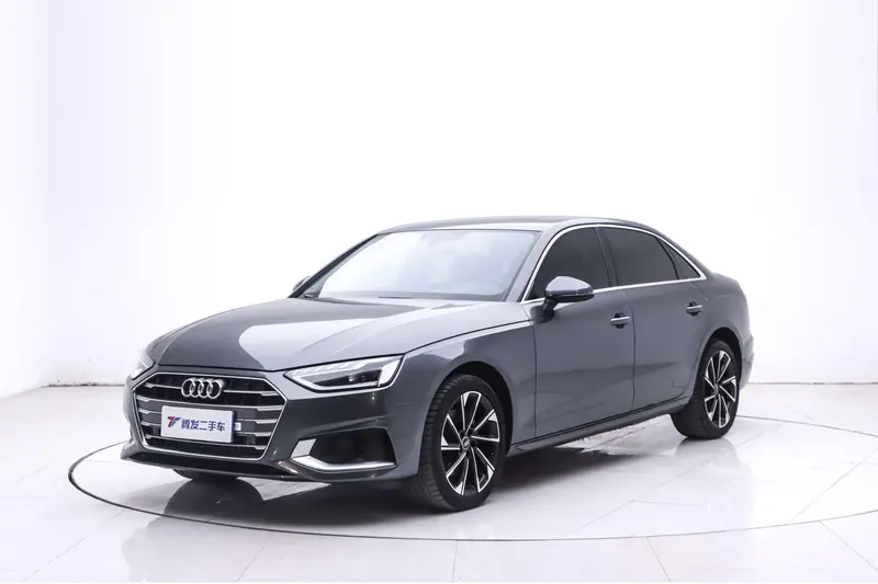 Audi A4L, 2022