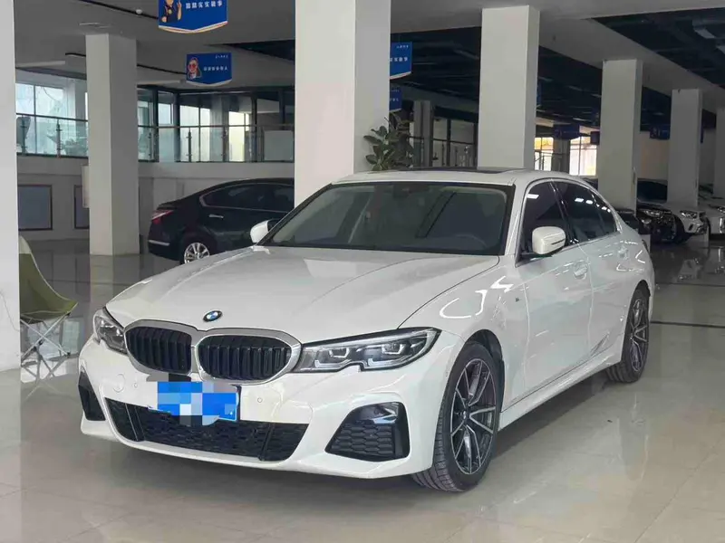 BMW 3-Series, 2020