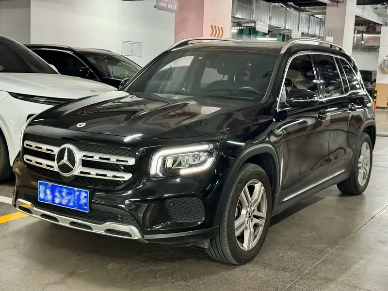 Mercedes-Benz GLB, 2022