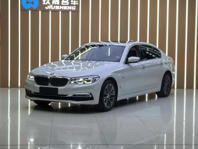 BMW 5-Series, 2018