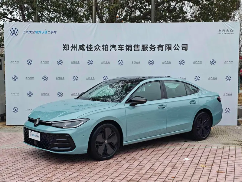 Volkswagen Passat, 2025