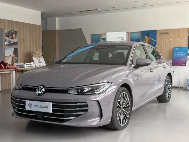 Volkswagen Passat, 2025