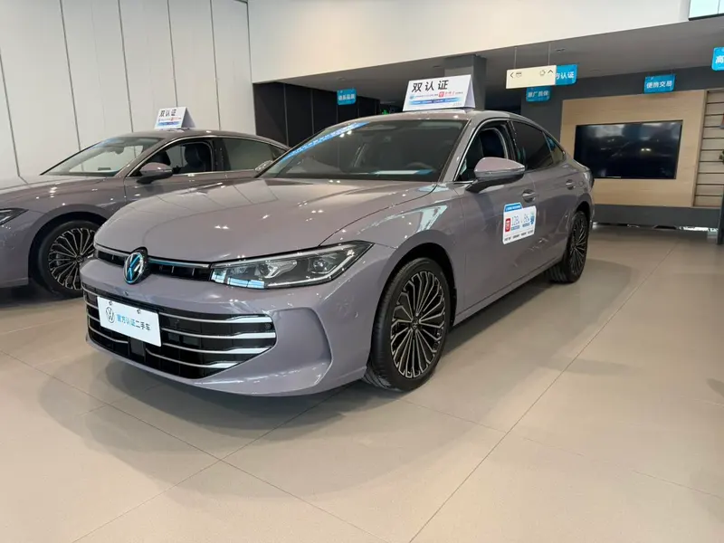 Volkswagen Passat, 2025