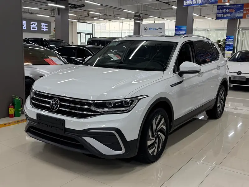 Volkswagen Tiguan L, 2023