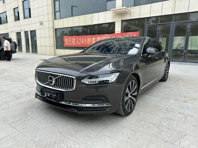 Volvo S90, 2024