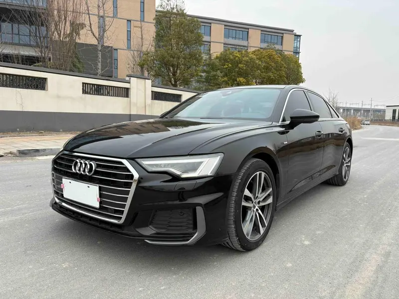 Audi A6L, 2021