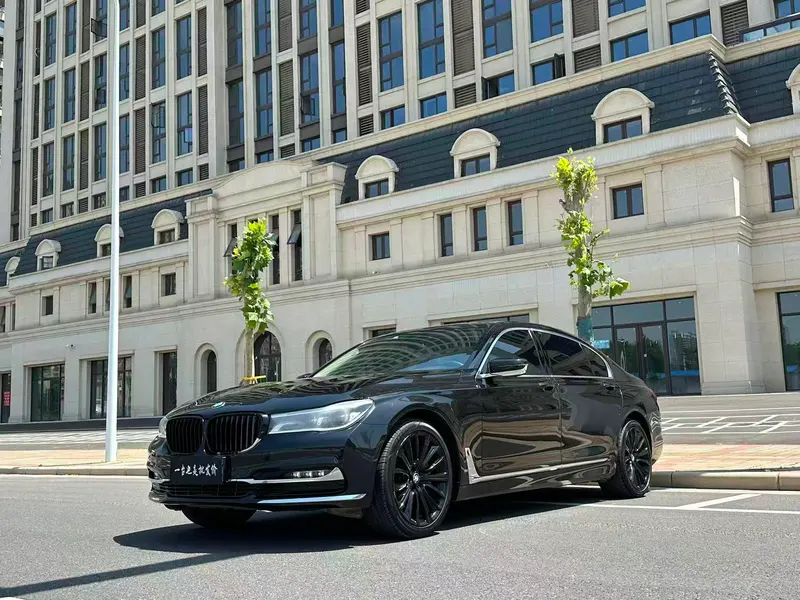 BMW 7-Series, 2018
