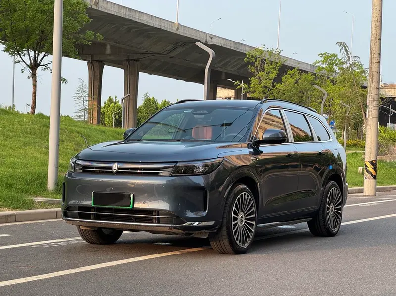 AITO M7, 2024