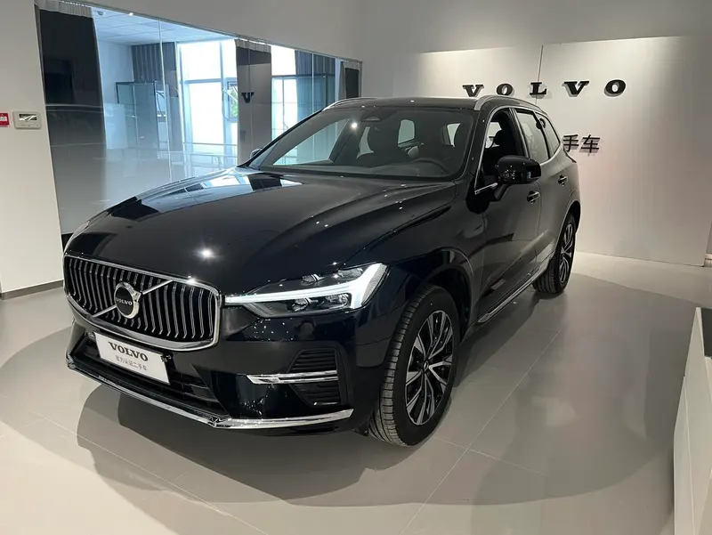Volvo XC60, 2025