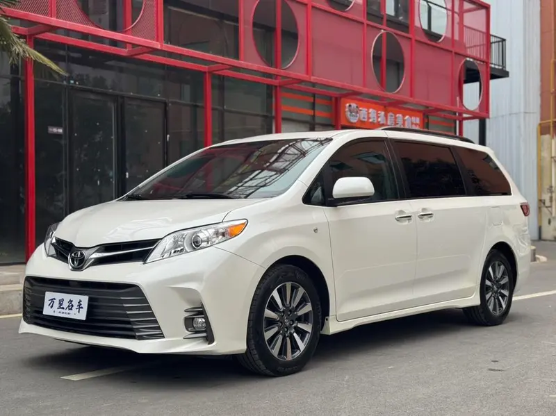Toyota Sienna, 2019