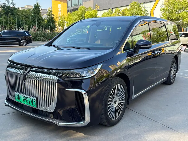 Voyah Dreamer PHEV, 2025