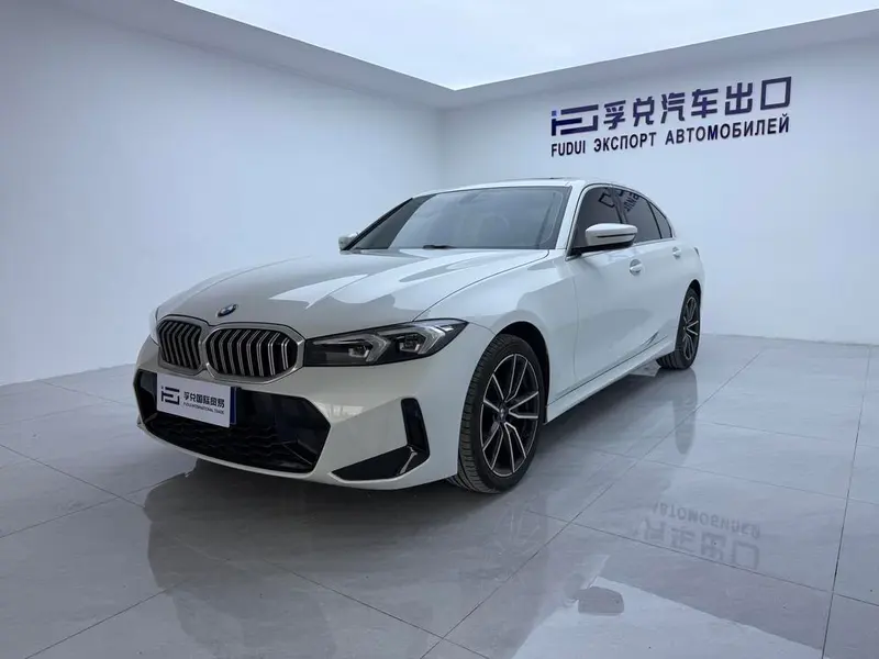 BMW 3-Series, 2023