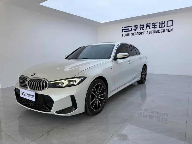 BMW 3-Series, 2023