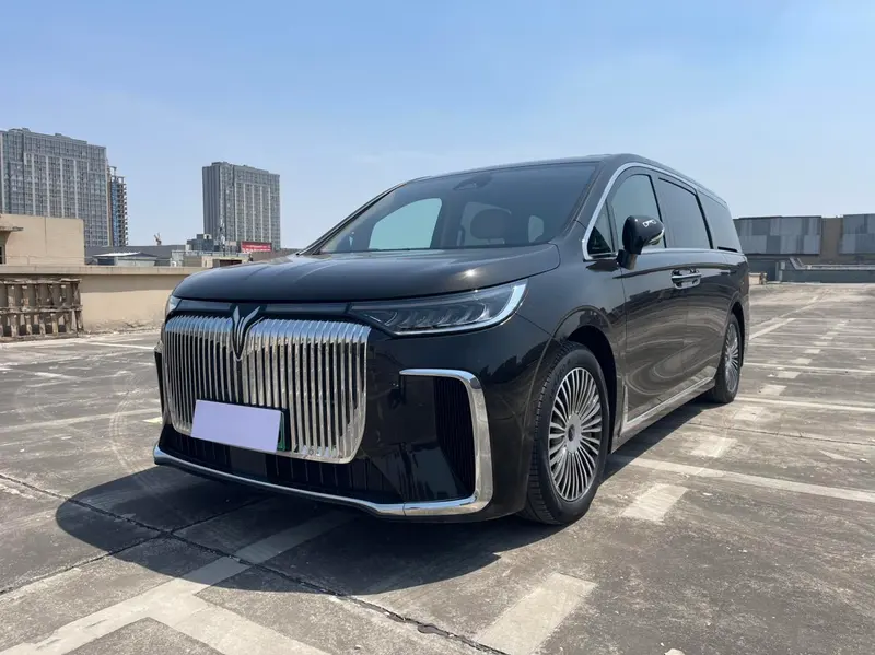 Voyah Dreamer PHEV, 2024