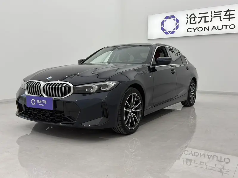 BMW 3-Series, 2023