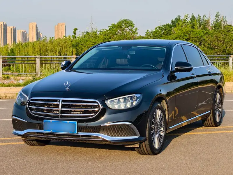 Mercedes-Benz E-Class, 2023