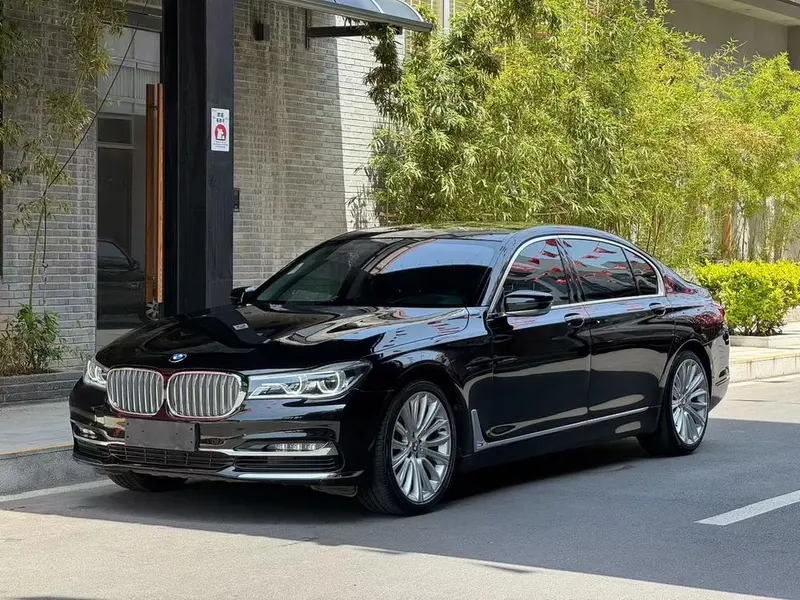 BMW 7-Series, 2018