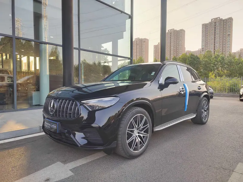 Mercedes-Benz GLC AMG, 2025