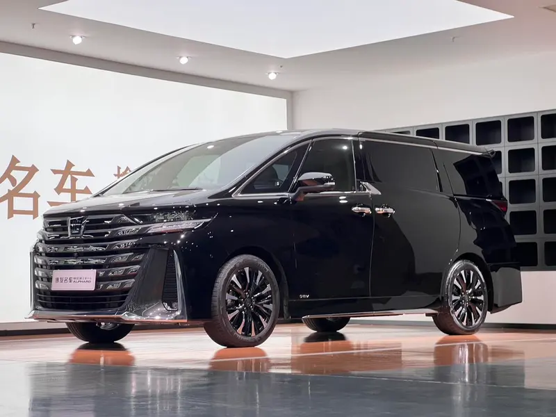 Toyota Vellfire, 2023