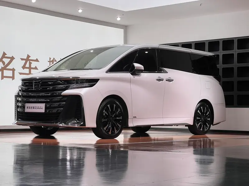 Toyota Vellfire, 2023