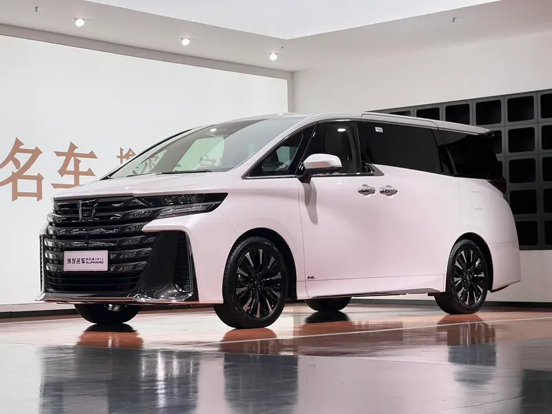 Toyota Vellfire, 2023