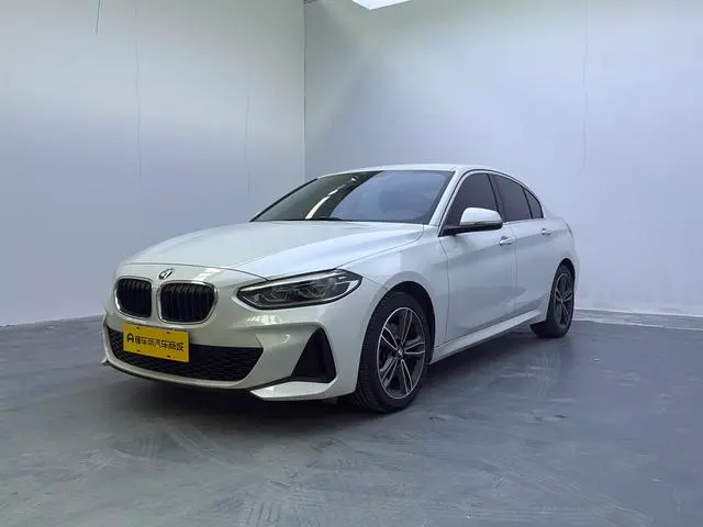 BMW 1-Series, 2021