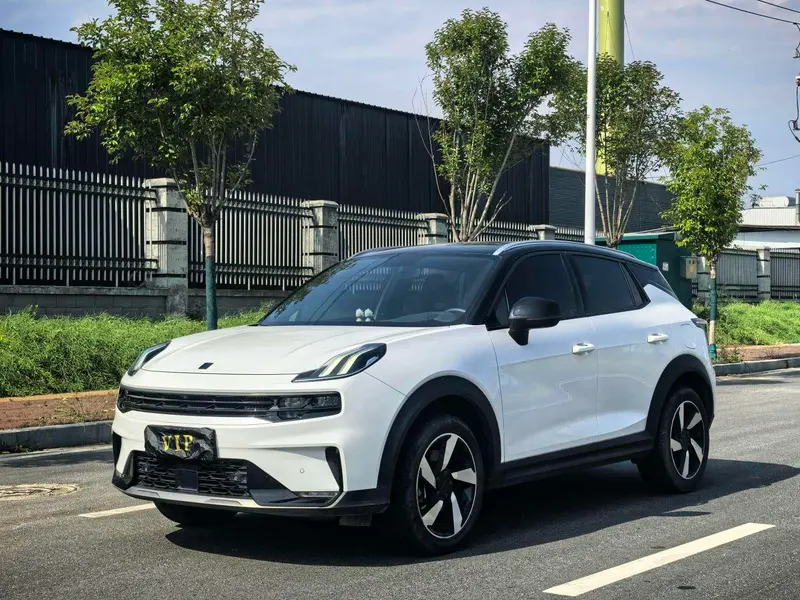Lynk & Co 06, 2020