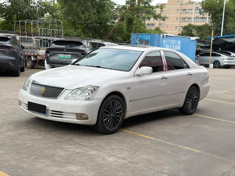 Toyota Crown, 2007