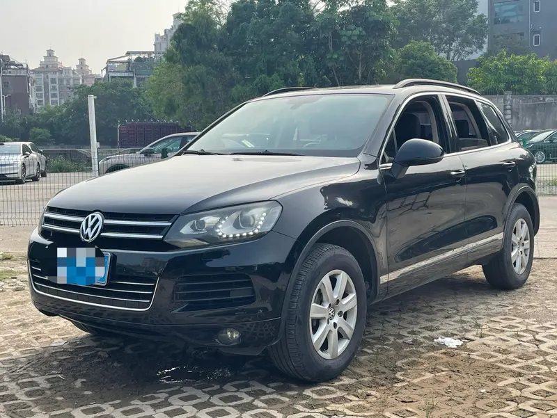 Volkswagen Touareg, 2011