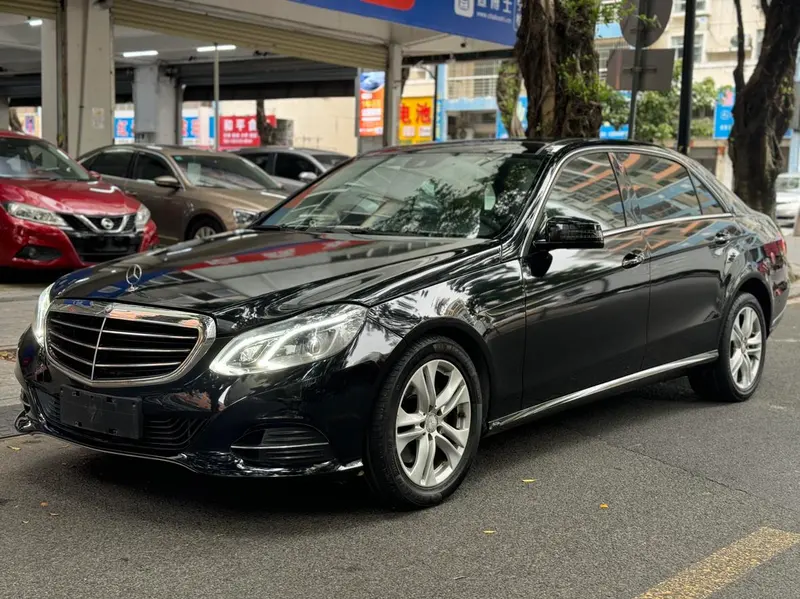 Mercedes-Benz E-Class, 2011