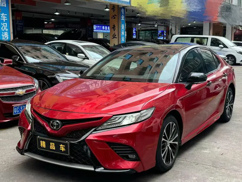Toyota Camry, 2018