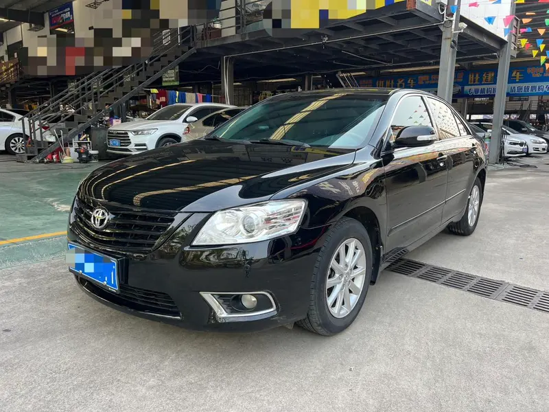 Toyota Camry, 2010