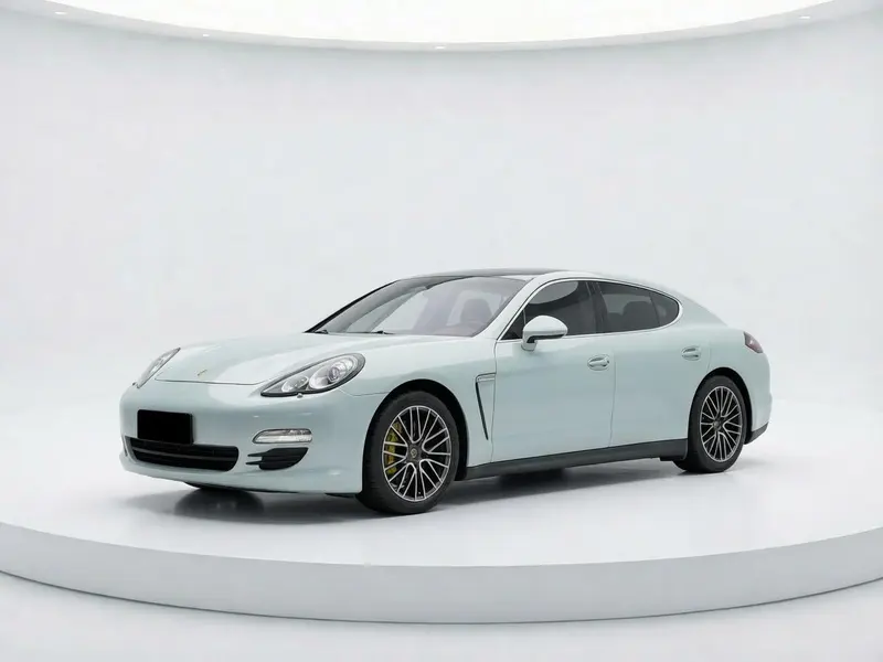 Porsche Panamera, 2010