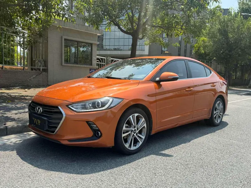 Hyundai Elantra Lingdong, 2016
